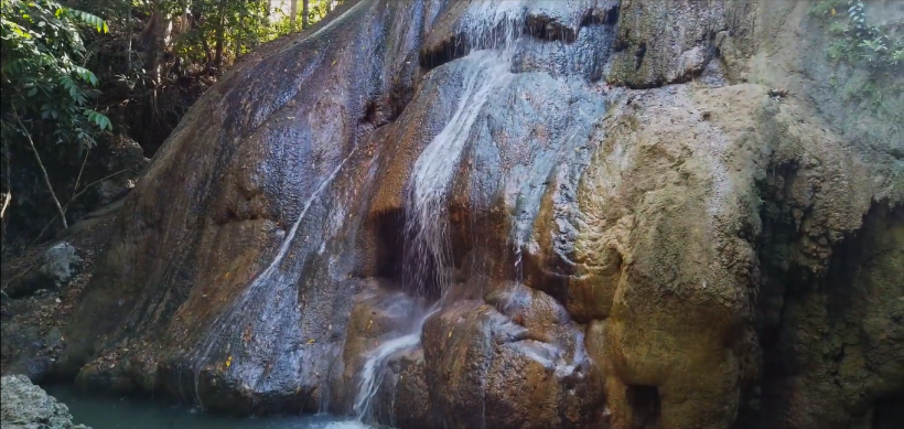 Oenesu Waterfall Surga Tersembunyi di Tengah Alam Nusa Tenggara Timur